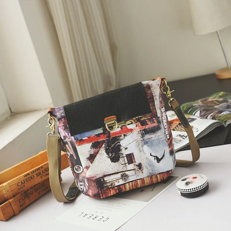 

Winter new ladies one-shoulder messenger bag fashion printed Oxford cloth with leather handbags casual contrast color