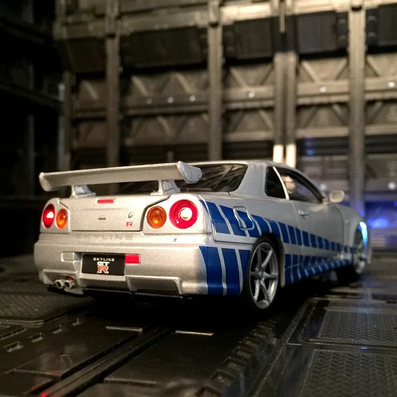 

1:32 Nissan Skyline Ares GTR R34 Литые и игрушечные автомобили, металлическая Игрушечная модель автомобиля, коллекционные игрушки для детей