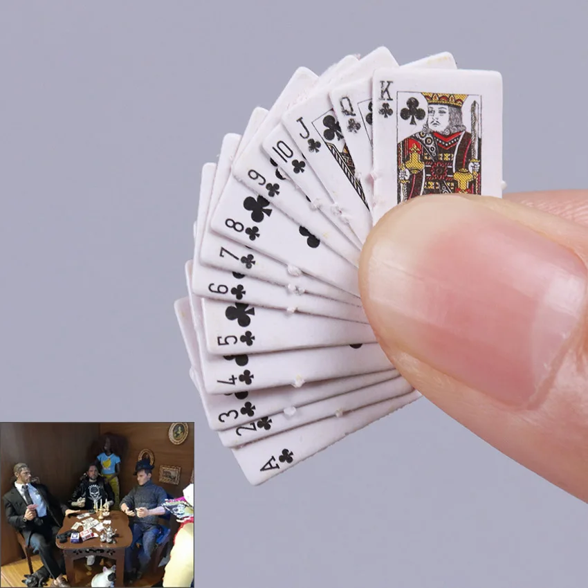 

1Set Cute 1:12 Miniature Games Poker Model Mini Playing Cards Miniature For Dolls Accessory Home Decoration