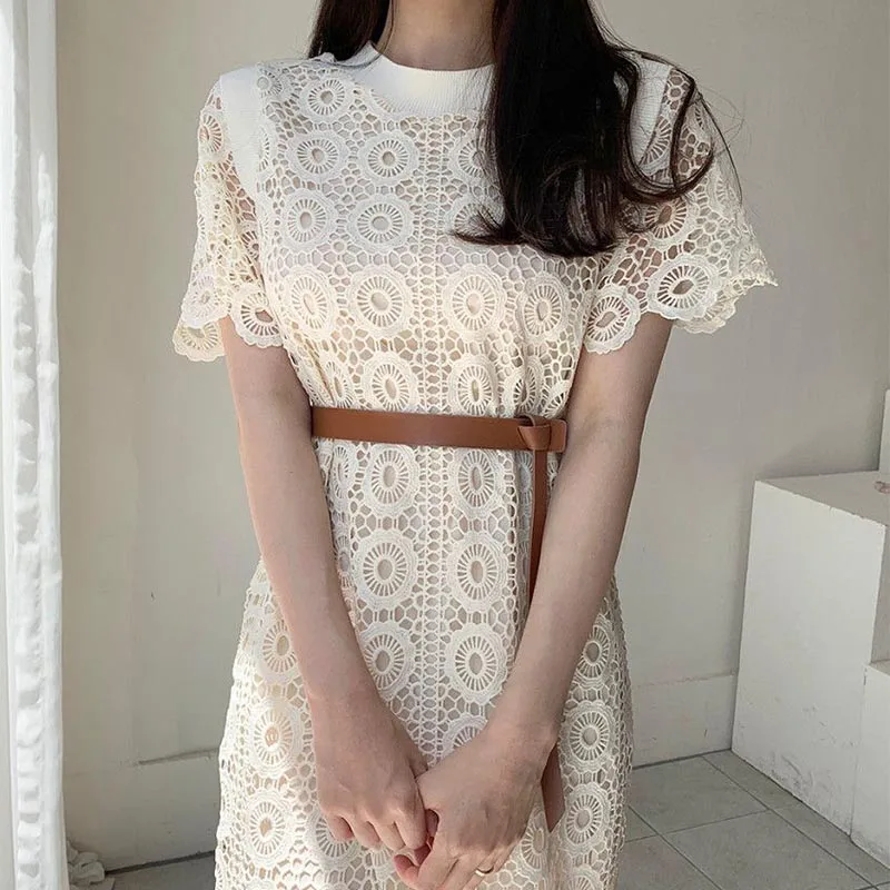 

2021 France Elegant Lace Hook Flower Temperament Dress Women High Waist Hip Sashes A Line Slim Vestidos O Neck Short Sleeve Robe