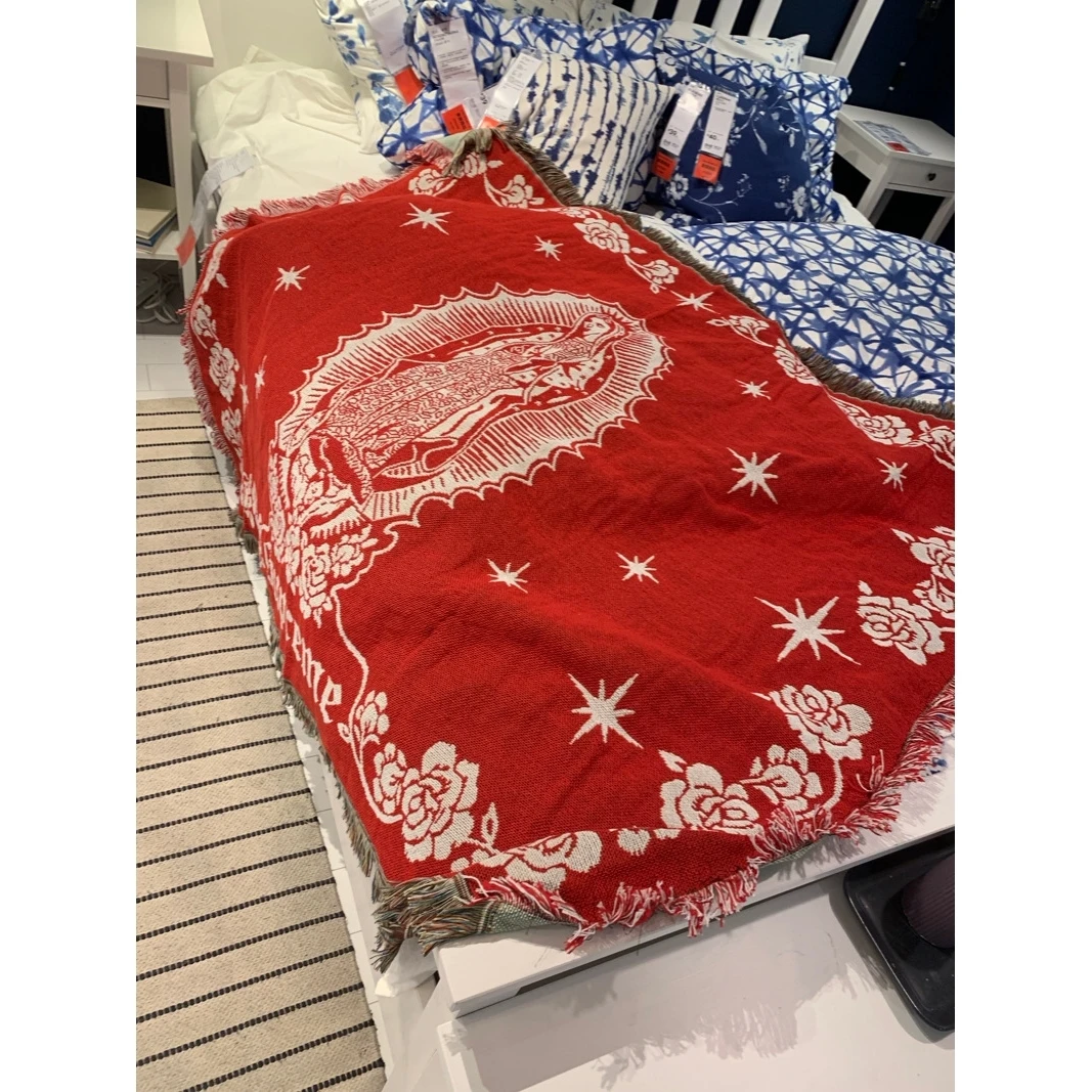 Offerte Coperte Del Sofà Della Coperta Del Tiro Della Vergine Maria Per Le Mantelli Sottili Della Trapunta Della Peluche Su Misura Sofà