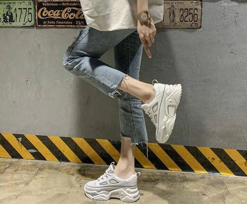 

2021 Women Sneakers White Black Designer Shoes Woman Autumn Winter Chunky Sneakers Fashion Light Shoes Ladies Platform Footwear