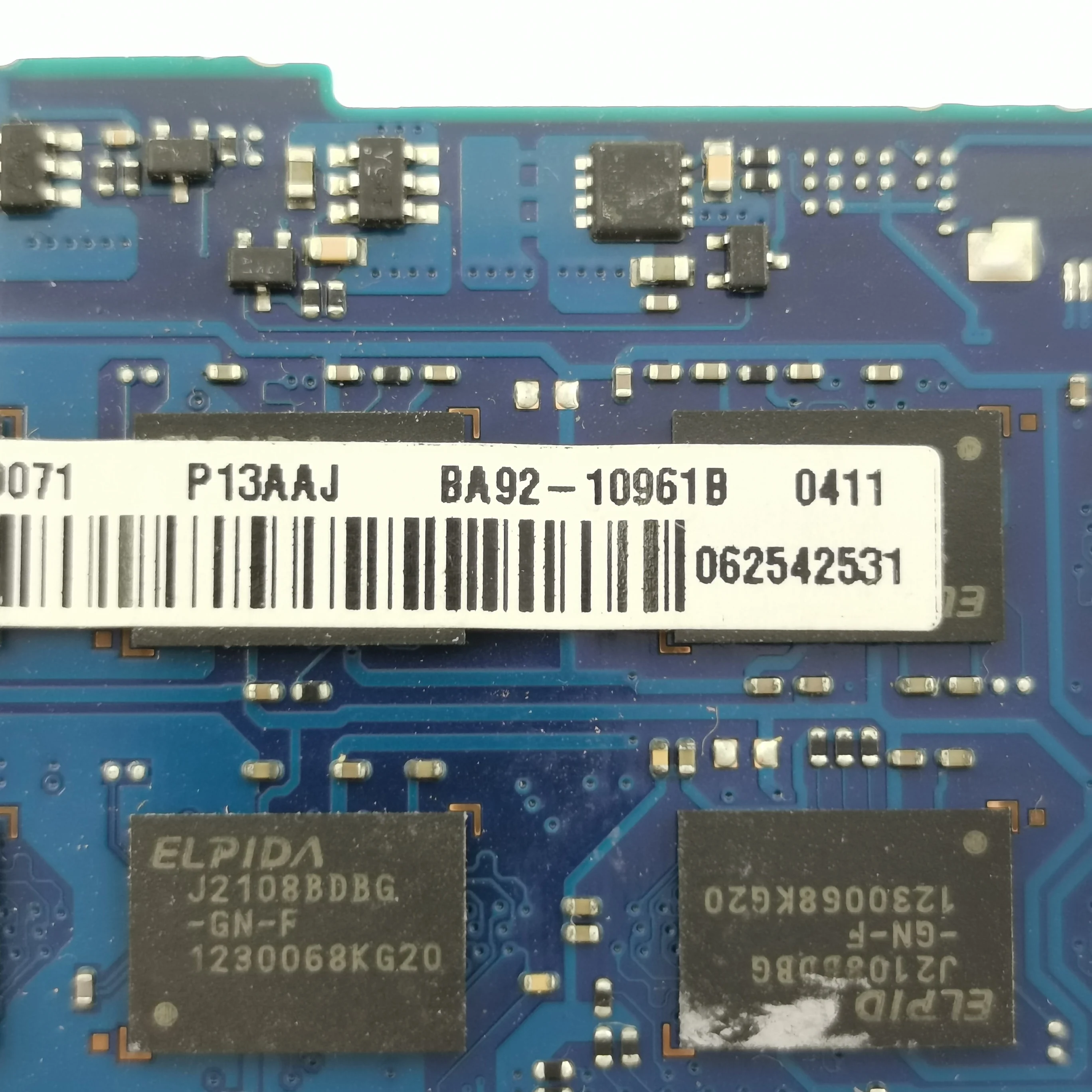 

BA41-02157A BA92-10961 is applicable to NP350 Samsung notebook computer, and I5-2537M 4G SR03W CPU passes the test