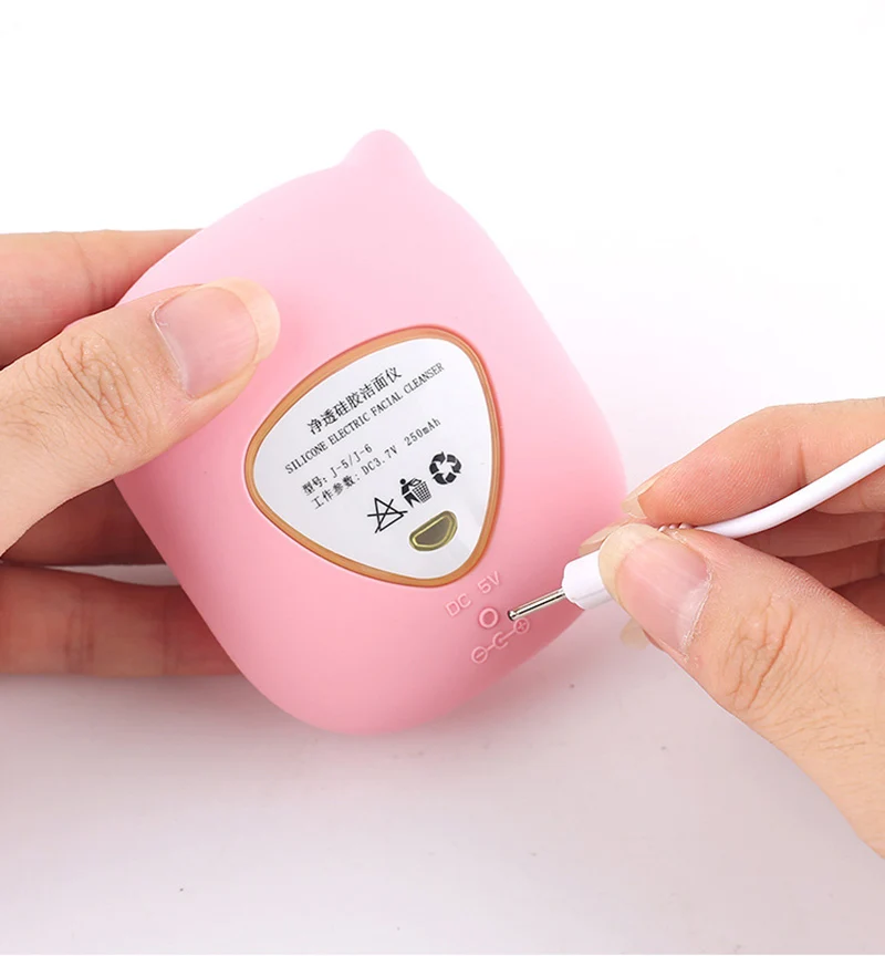 Электрическая Очищающая щетка для лица звуковое Силиконовое очищающее средство