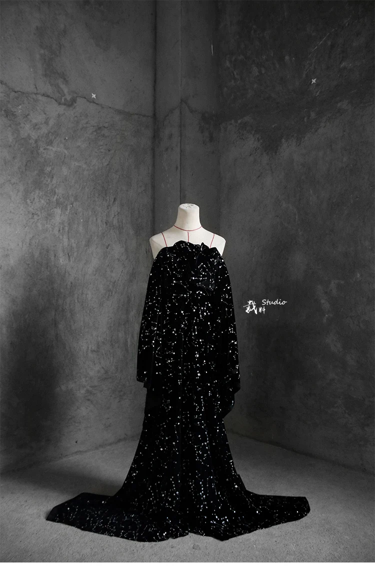 Черное бархатное платье юбка с золотыми звездами из высококачественной ткани