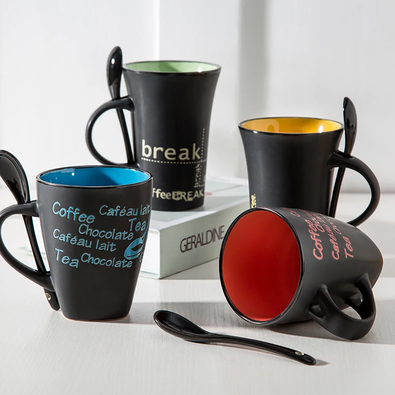 

Кофейная чашка в европейском стиле, керамическая кружка с ложкой, кружка для завтрака, молока, чашка для дома и офиса, посуда для воды mx10281148