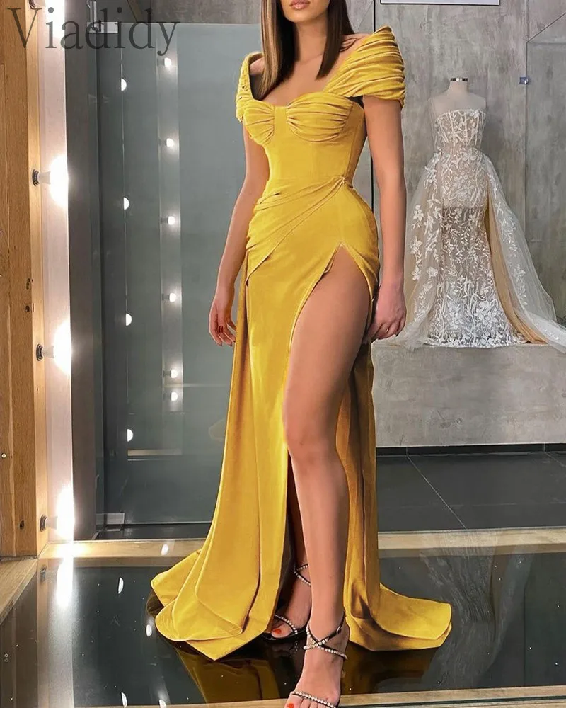 

Women Elegant Vintage Off Shoulder Ruched Split Velvet Party Dress