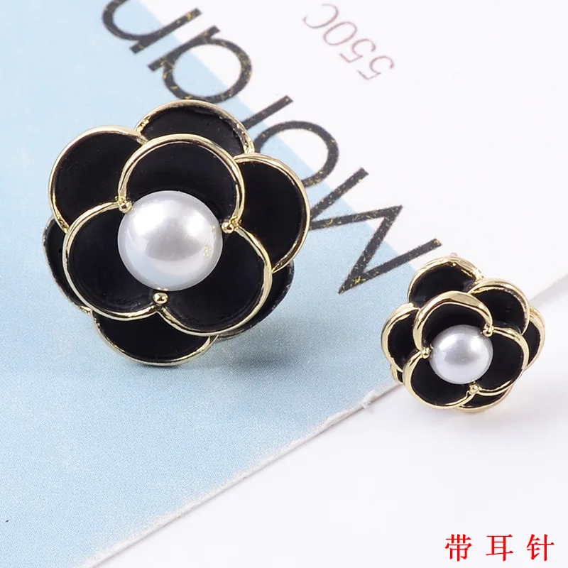 30pcs/lot 2size Fashion simple black oil dripping Camellia Pearl Earrings accessories DIY jewerly making