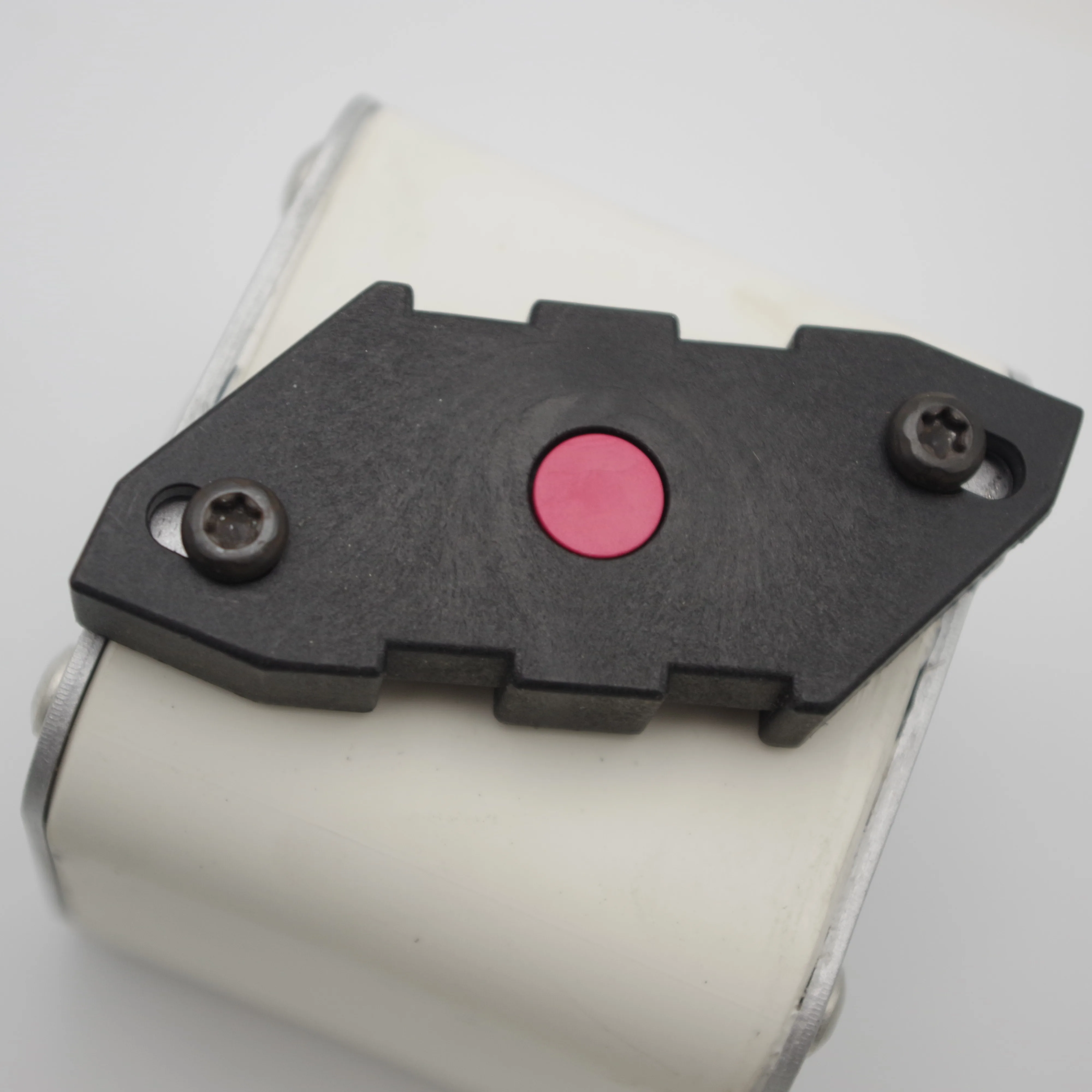 2078132.900 900A 1250V Fuse Link HRC for the Distribution Line of Local Short-circuit Protection | Обустройство дома