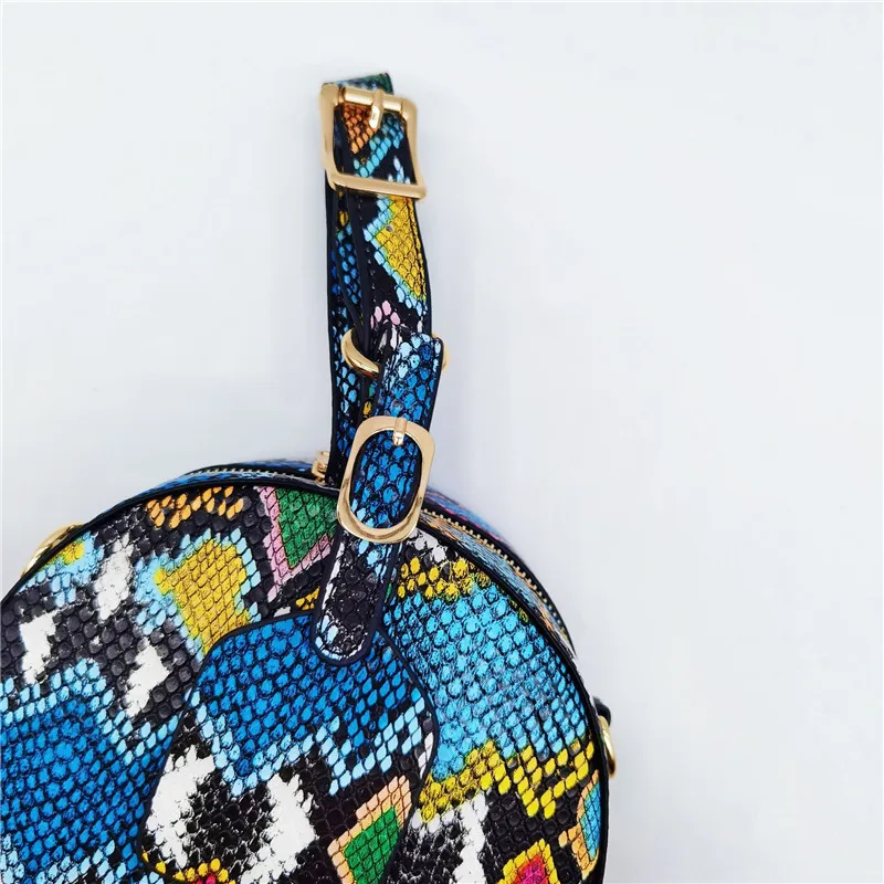 Европейская мода Обувь на низком каблуке и с принтом змеиной кожи вокруг дамской