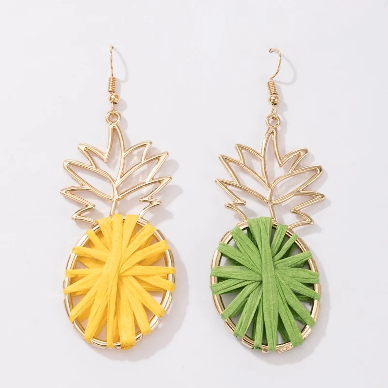 

Docona 2021 Trendy Pineapple Drop Earrings for Women Colorful Hollow Fruit Geoemtric Dangle Earrings Charms Jewelry Party 18427