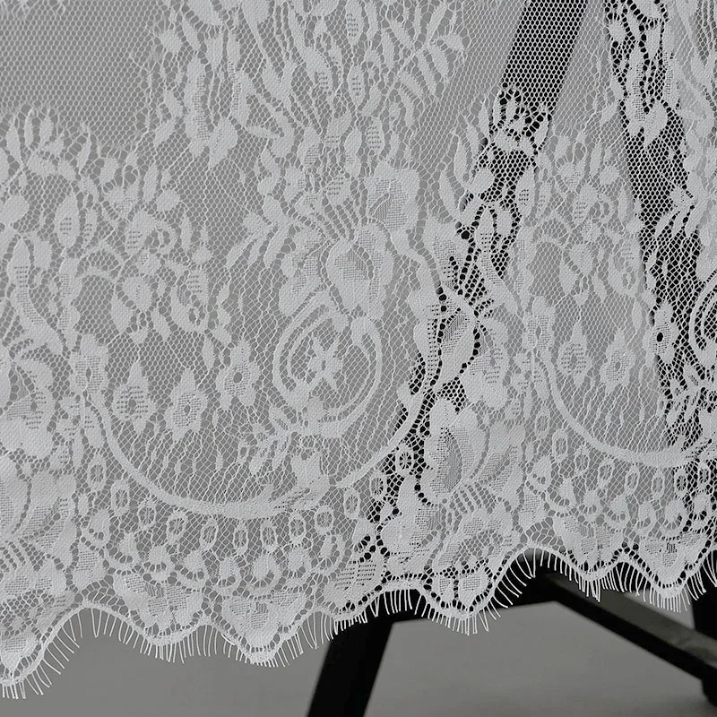 Кружевная скатерть ручной работы вязаная крючком круглая и квадратная Садовая