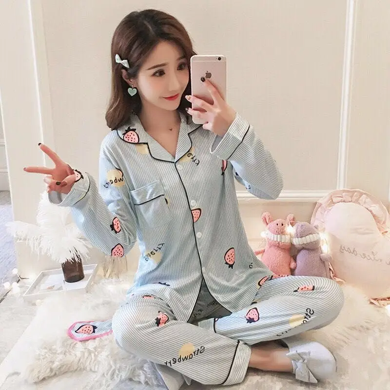 Пижама с длинными рукавами пижама большого размера рисунком Клубничка весна 2020 |