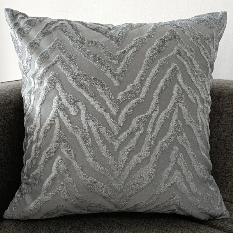 Наволочка из жаккардового бархата с рисунком зебры металлик наволочка пряжи