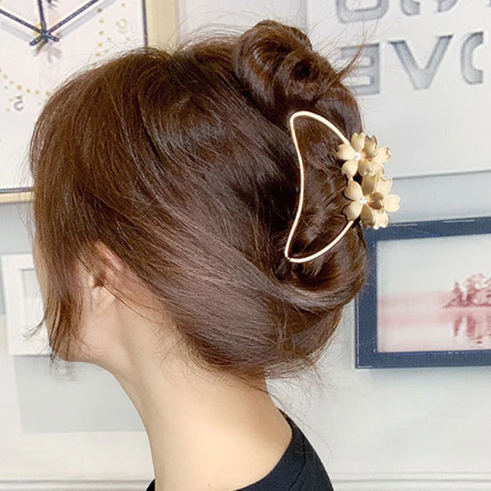Женские крупные заколки для волос металлические пряжки с крупными цветами