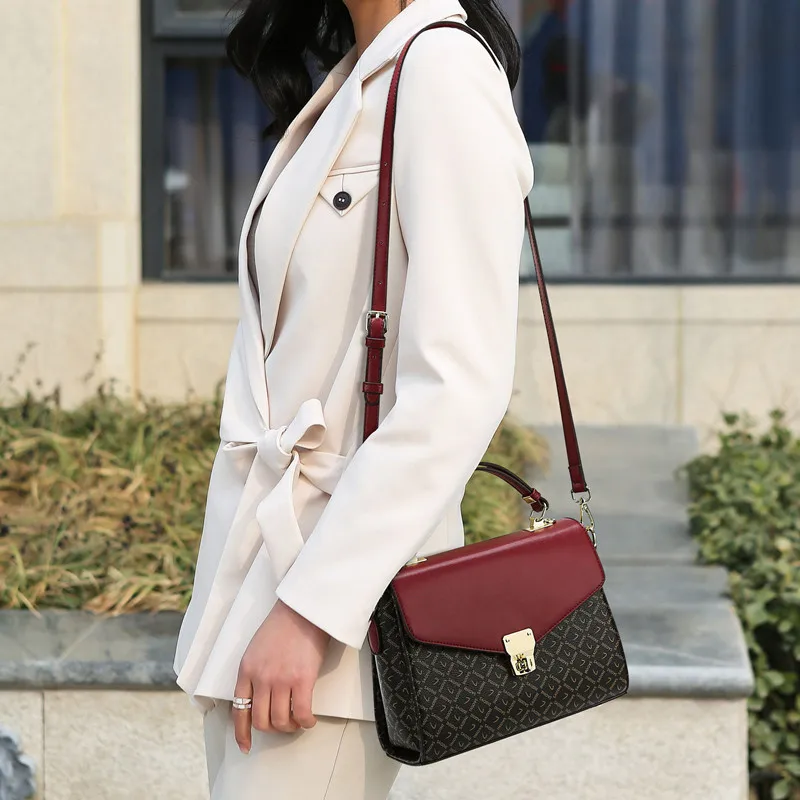 

2021 New Fashion Casual Large-capacity Shoulder Bag Wild Lady Printing Messenger Bag Purses and Handbags Luxury Designer Cc Gg