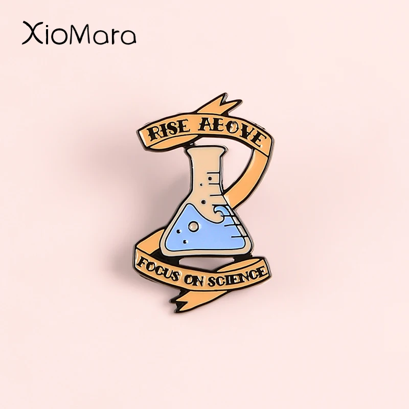 Коническая фляга эмалированные булавки поднимаются выше фокусируются на Science