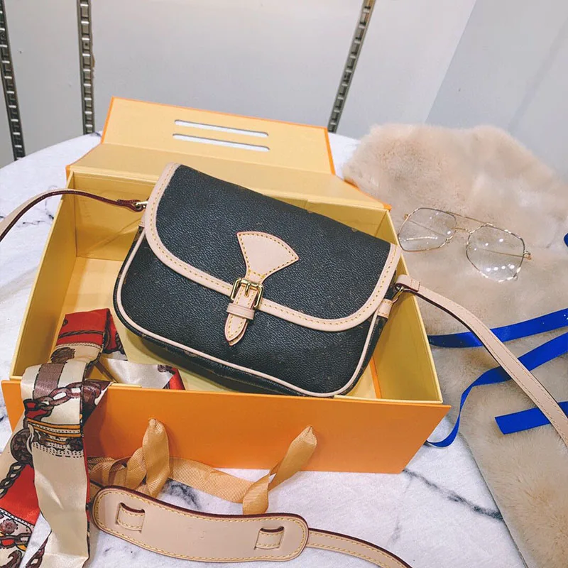 Высококачественная модная простая вместительная сумка для женщин новая женская