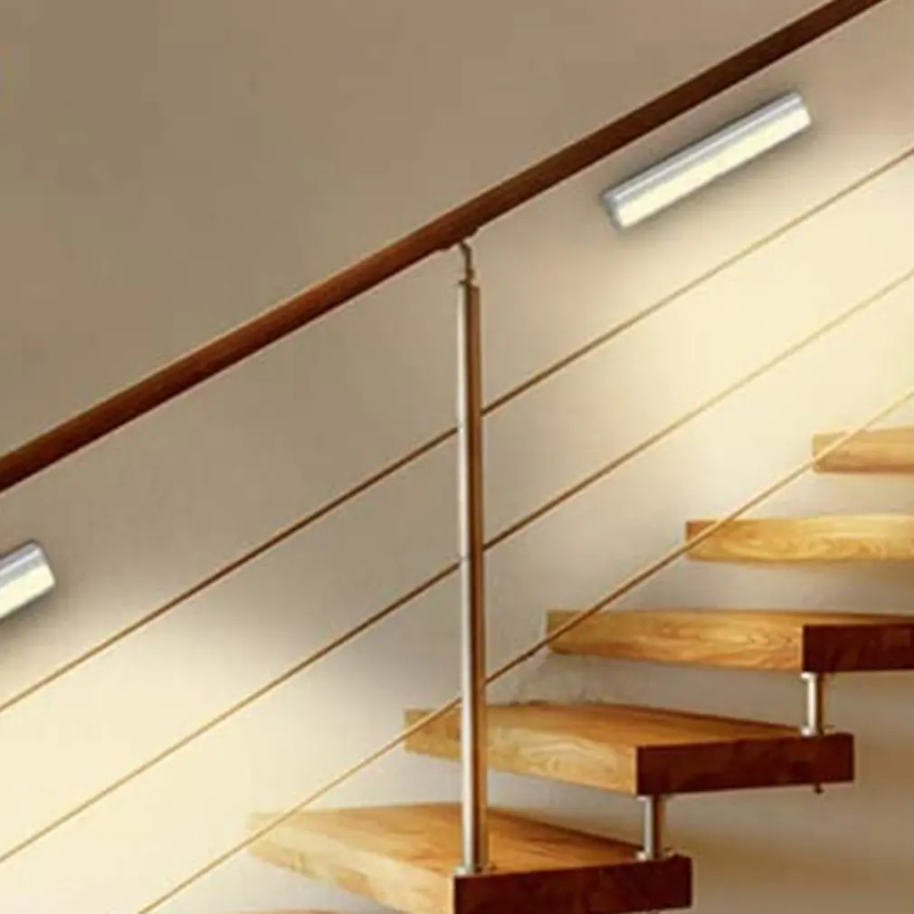 

Индукционная лампа для шкафа с аккумулятором, светодиодный ночник для гардероба, зарядка через USB, теплый свет, светильник с инфракрасным да...