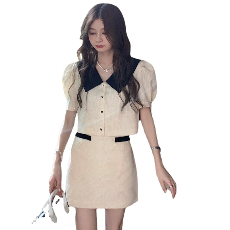 

Женский комплект из 2 предметов с юбкой и коротким топом с пышными рукавами и мини-юбкой с высокой талией