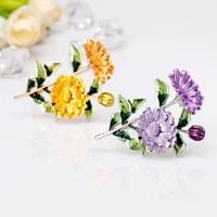 fashion color plated sweet daisy trendy brooch flower pin for women chrysanthemum pin broach coat jewelry accessories gift