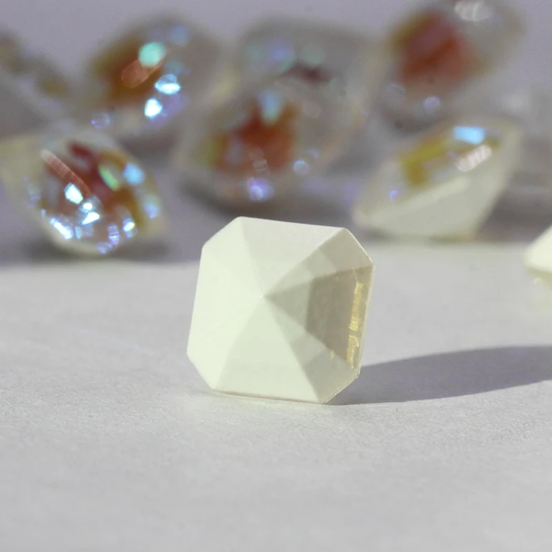 Квадратный восьмиугольный цветок Стразы Кристалл K9 стекло для изготовления