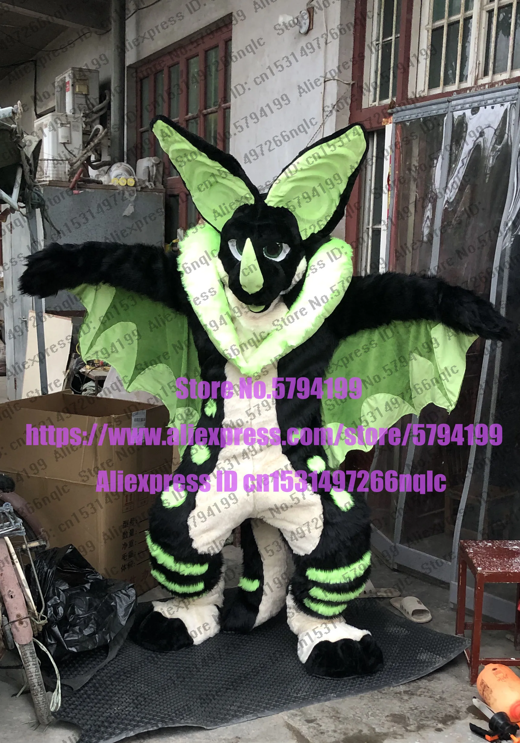 3-D глаза тонкий дигитайзер Изогнутые ноги Черный Летучая мышь крыло Дракон