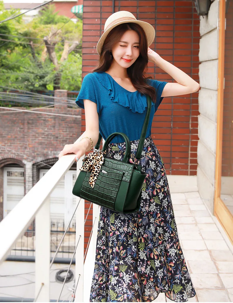 

ICEV new europe style high quality women's leather handbags famous brands alligator messenger bag top handle bag ladies office