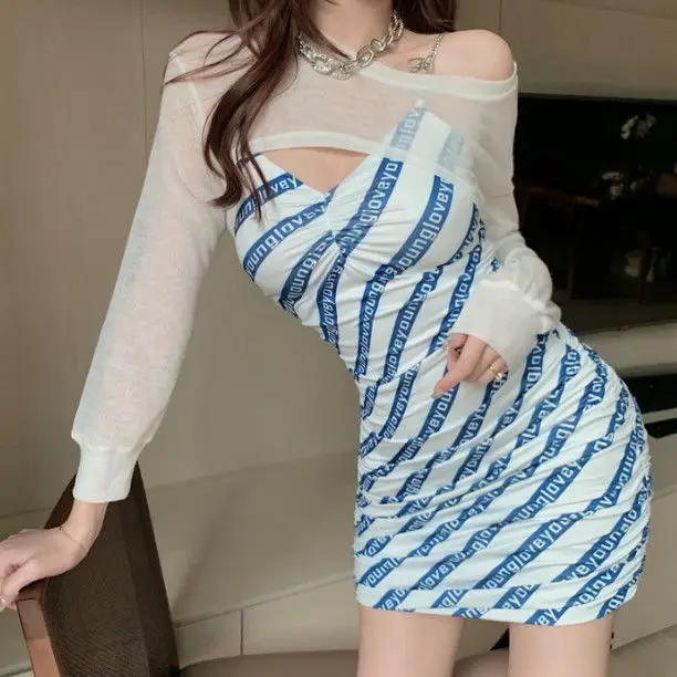 

2021 Sexy fashion Summer Sleeveless Straps Dress Women Bodycon Dresses Low Chest Bag Hip Backless v Neck Party Dress MiniDress