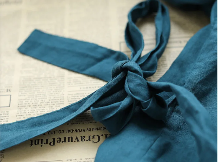 Женская универсальная куртка на завязках свободная повседневная с V-образным