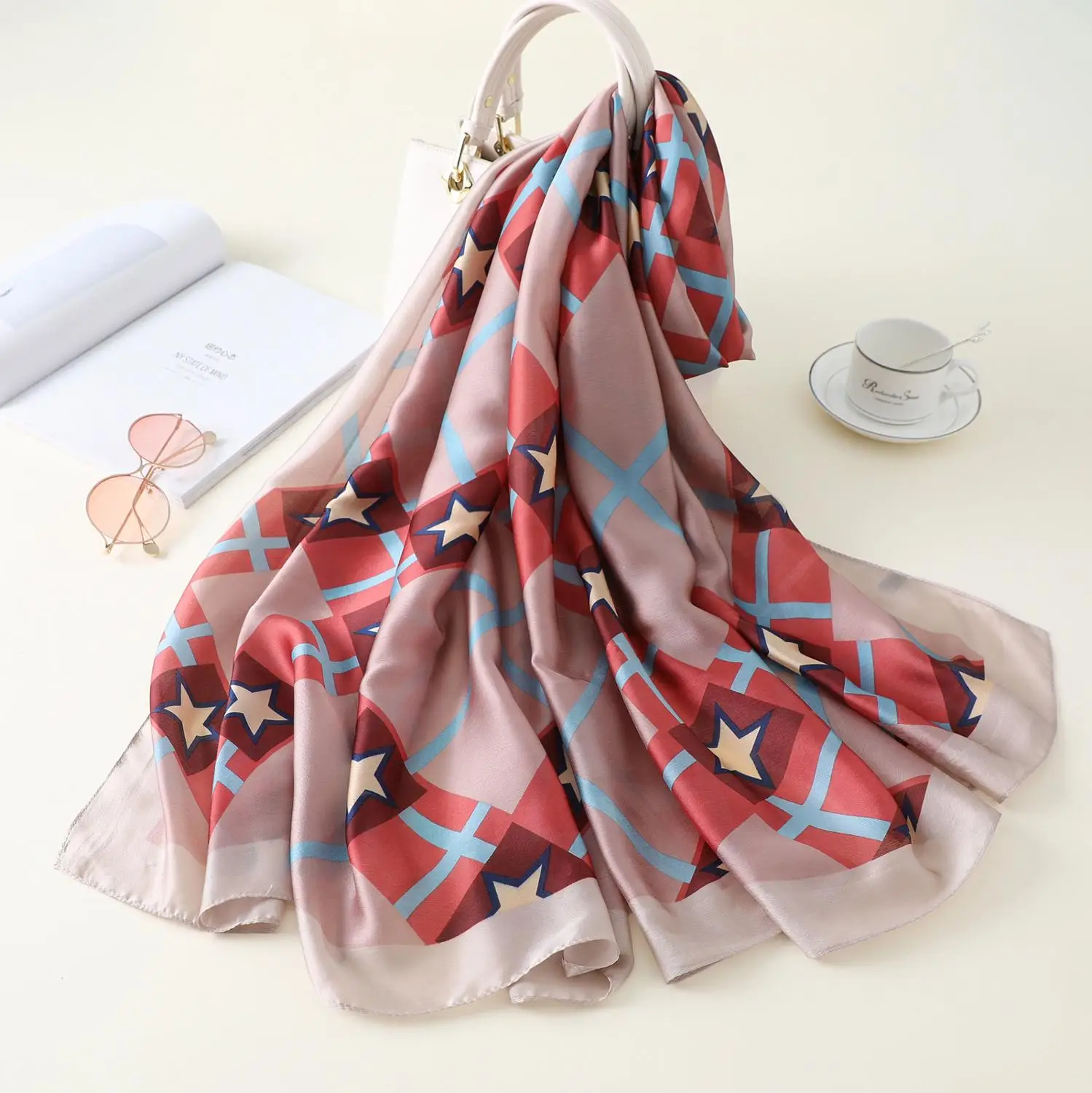 Новый дизайн люксовый бренд Твердый Шелковый летний шарф звезда хиджаб для