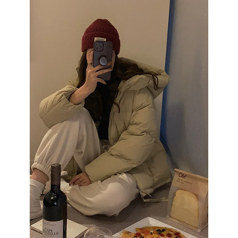 

Korean Version of the White Duck Down Jacket Short 2021 Ladies Jacket Winter New Loose Hooded Bread Jacket Women's Clothing