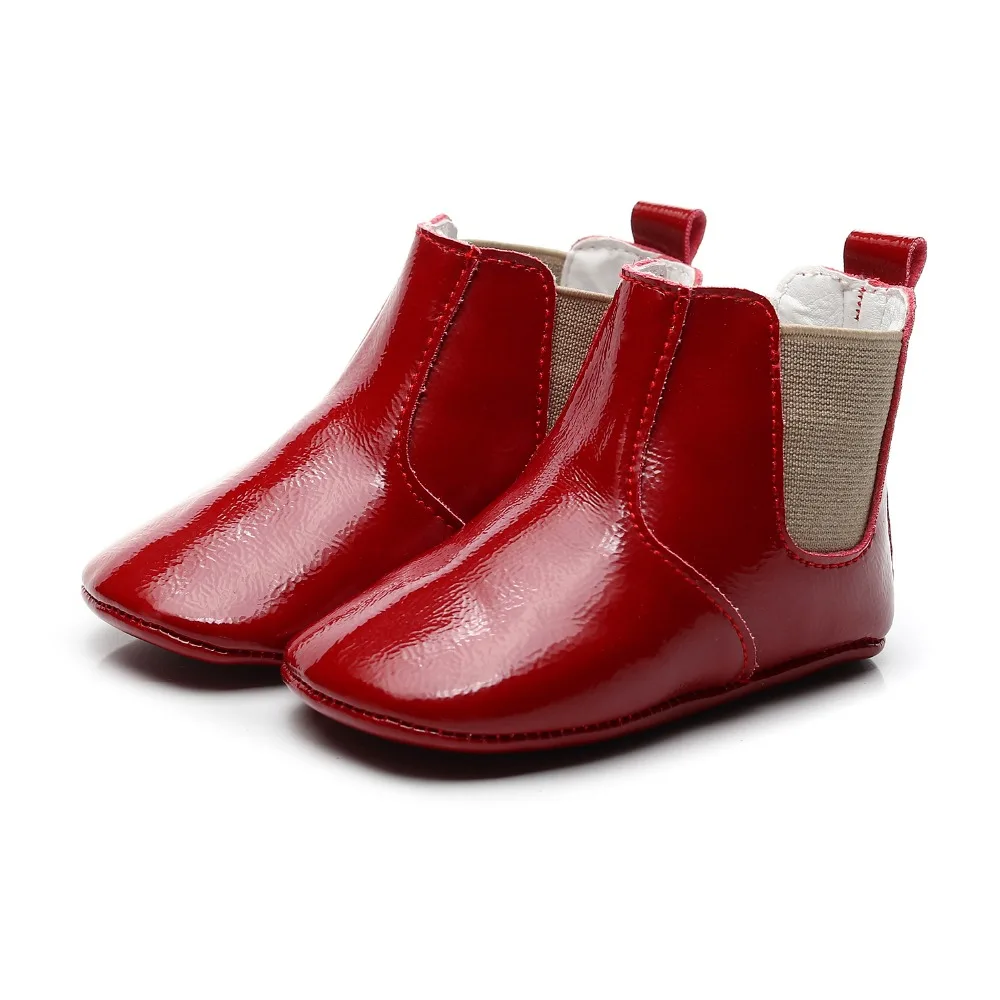 Дропшиппинг для маленьких девочек высокие сапоги upper Boots 6 цветов для новорожденных из искусственной кожи глянцевая с пуховной внутренной частью для малышей; мягкая обувь; зимняя обувь с нескользящей подошвой; ботинки