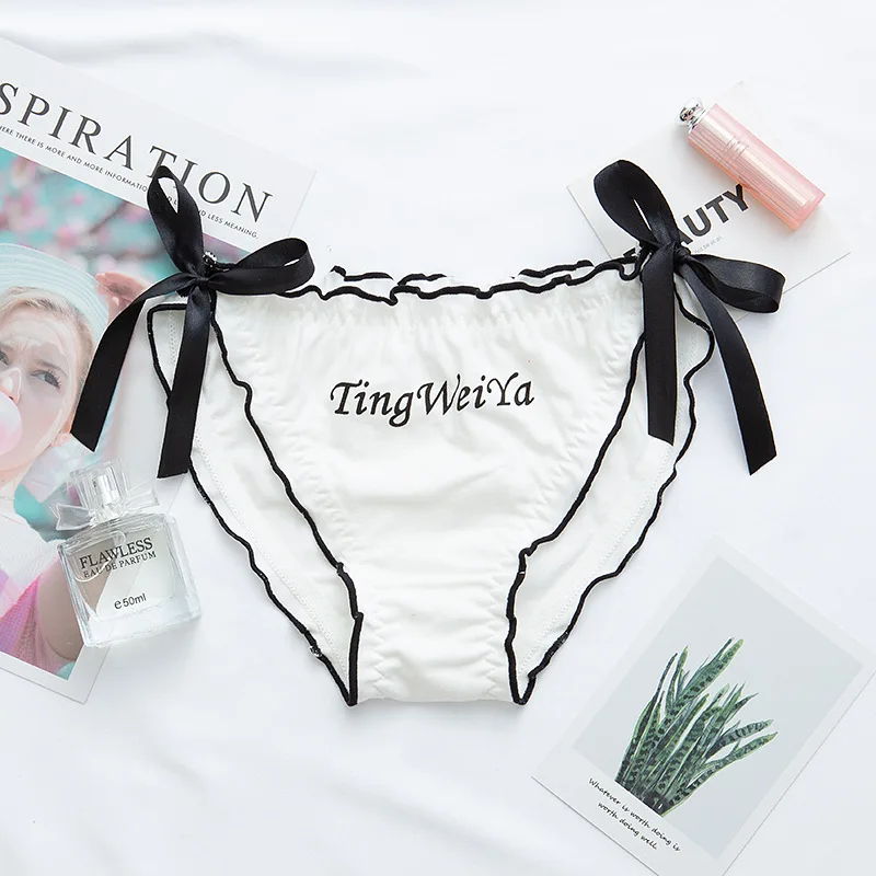 

Women's Strapping Cotton Briefs Women's Lace Up Low Waist Cute Cotton Crotch Lace Up Two Dimensional Underwear