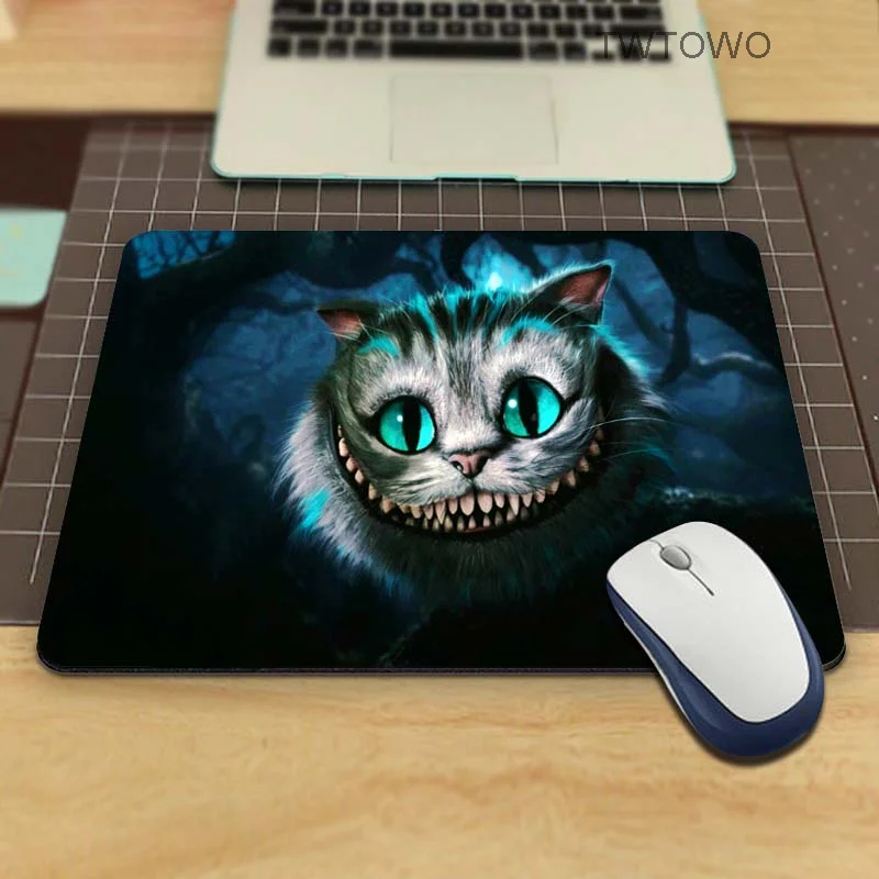 Компьютерный коврик для мыши с изображением Чеширского кота Размер 18*22 см и 26*21 |