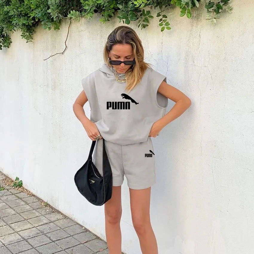 Спортивный костюм из двух предметов для женщин с толстовкой большого размера