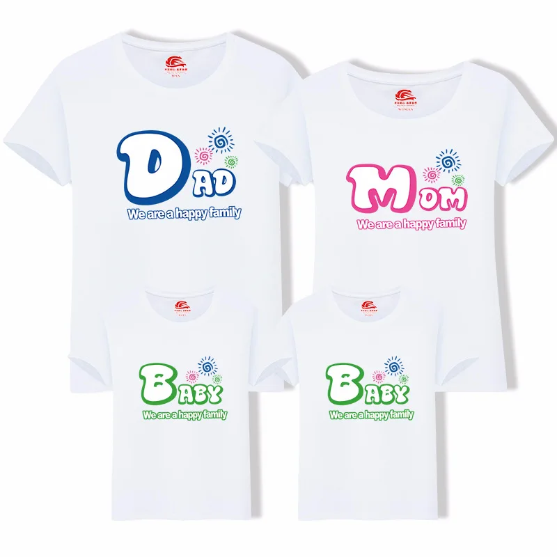 Футболка с надписью на тему семейного образа папы мамы ребенка одинаковые наряды