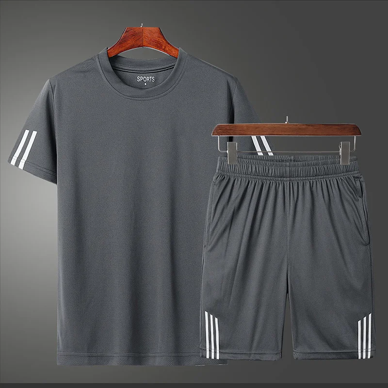 

Летний модный Повседневный брендовый мужской костюм, спортивная одежда, спортивный костюм, мужской свитер, футболка с коротким рукавом, ком...