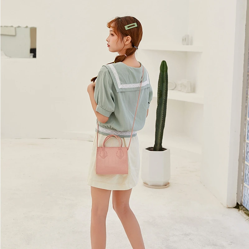 

Fashion Crocodile Pattern Simple MINI for Women PU Crossbody Bags Ladies Girls Soild Color Party Stree Shoulder Bags Handbags