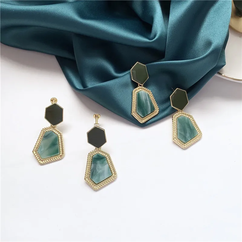 

925 sterling silver Korean temperament green geometric polygon dangle stud earrings for women Vintage gold drop jewelry