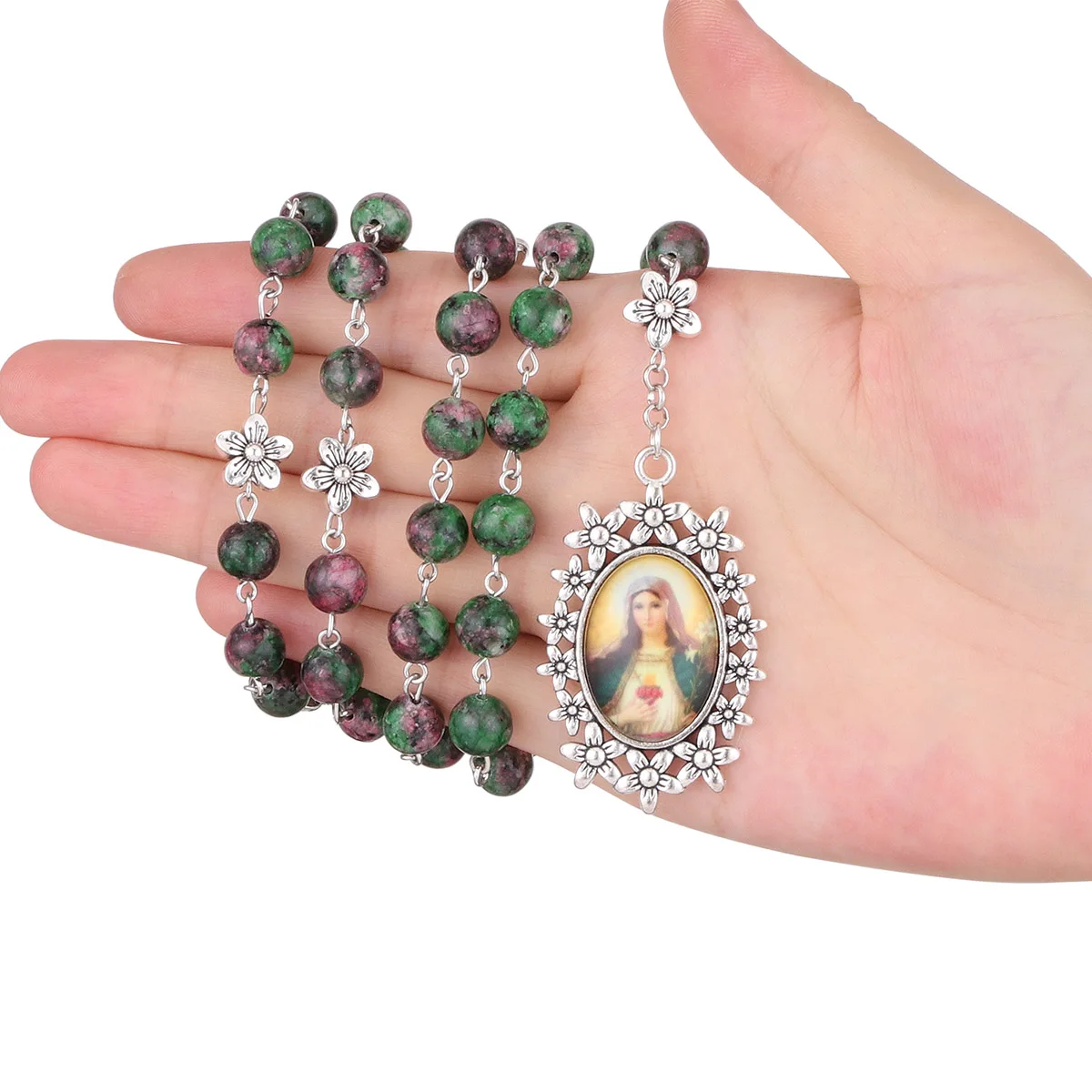 Ожерелье с кулоном в виде Девы Марии зеленый натуральный камень | Украшения и