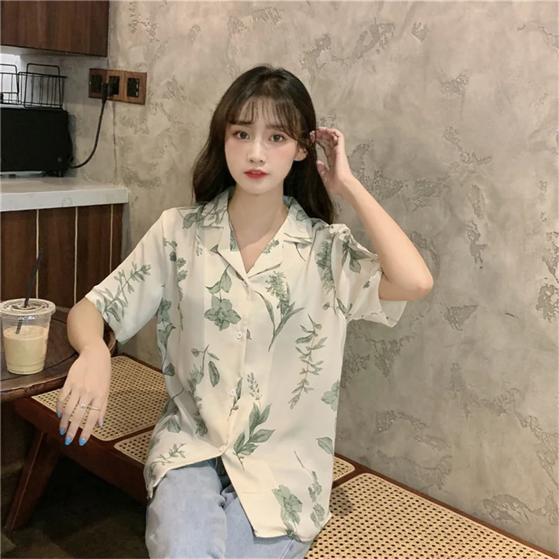 

2021 Women Short Sleeve Tops Blouses Vintage Floral Chiffon Notched Elegant See Through Beach Streetwear Chic Female Shirt