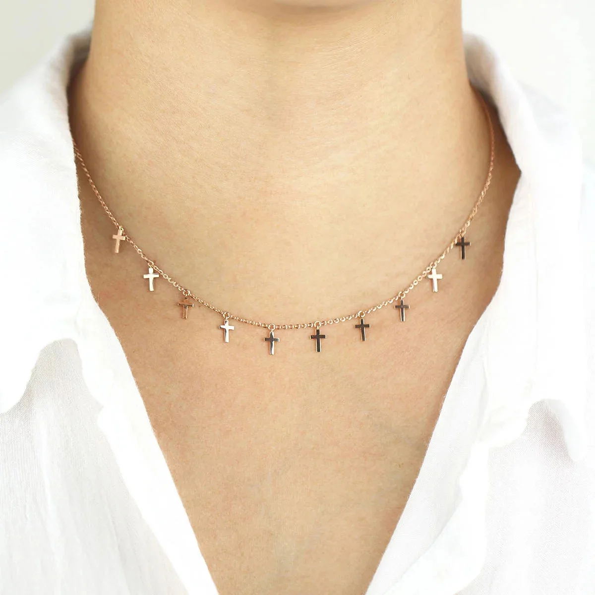 

2021 Punk Gold Silver Color Thin Chain Short Necklaces Chic Metal Small Cross Hip Hop Necklace Pendant For Women Collares Bijoux