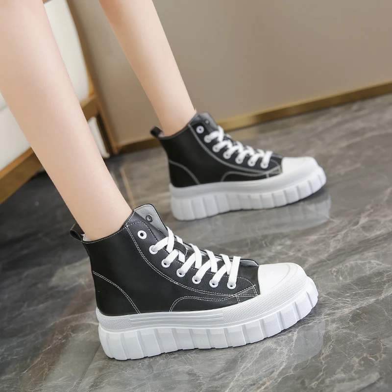 

High Top Women Casual Shoes Board Shoes Leather Platform Sneakers 2021 Non-slip Solid White Black Boots Lace Up Autumn Winter