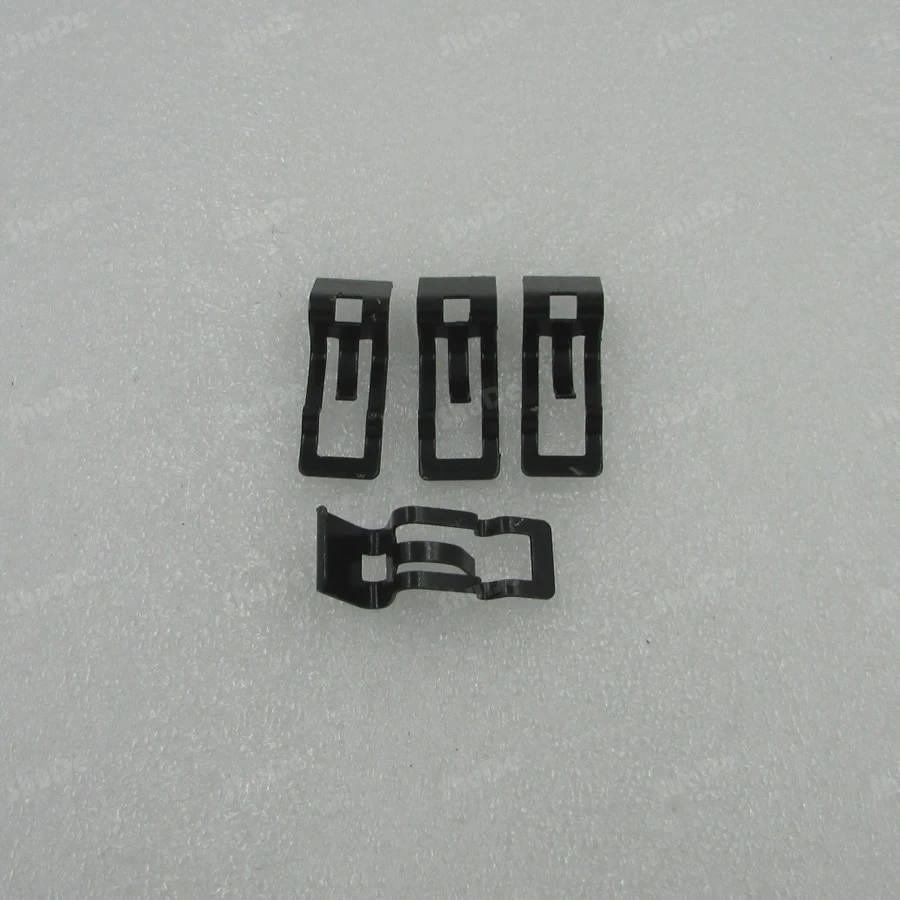 

For Great Wall Haval H6 / Florid / Voleex C20 C30 / Coolbear / M2 / M4 Tank Door Spring Clip Tank Cap Clip leaf spring 4PCS