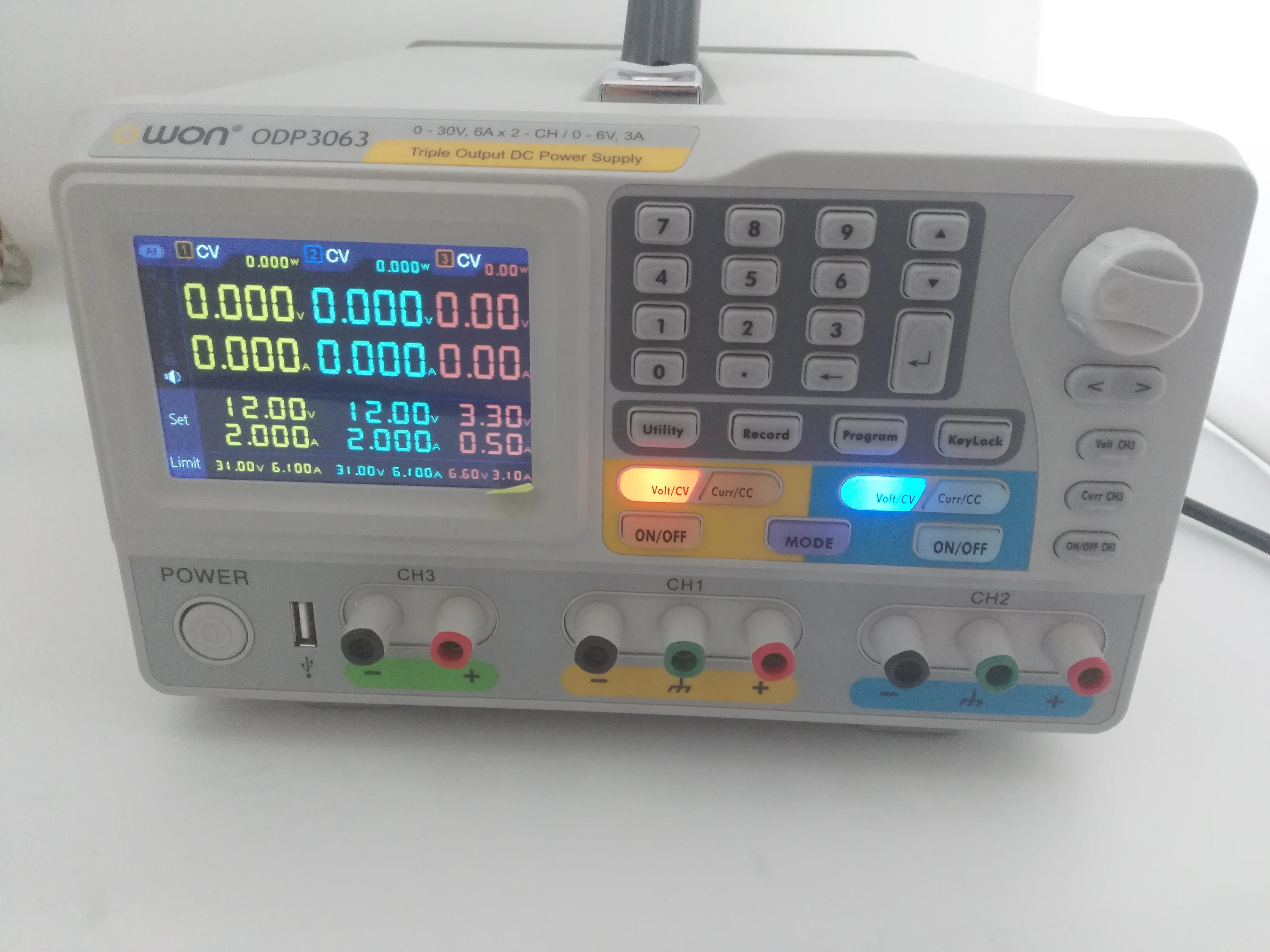 

OWON ODP3063 3-CH Output With 2-CH 0-30V/6A And 0-6V/3A Programmable DC Power Supply