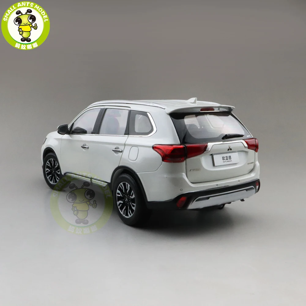 1/18 OUTLANDER SUV 2019 литая модель игрушечного автомобиля мальчики девочки Подарочная