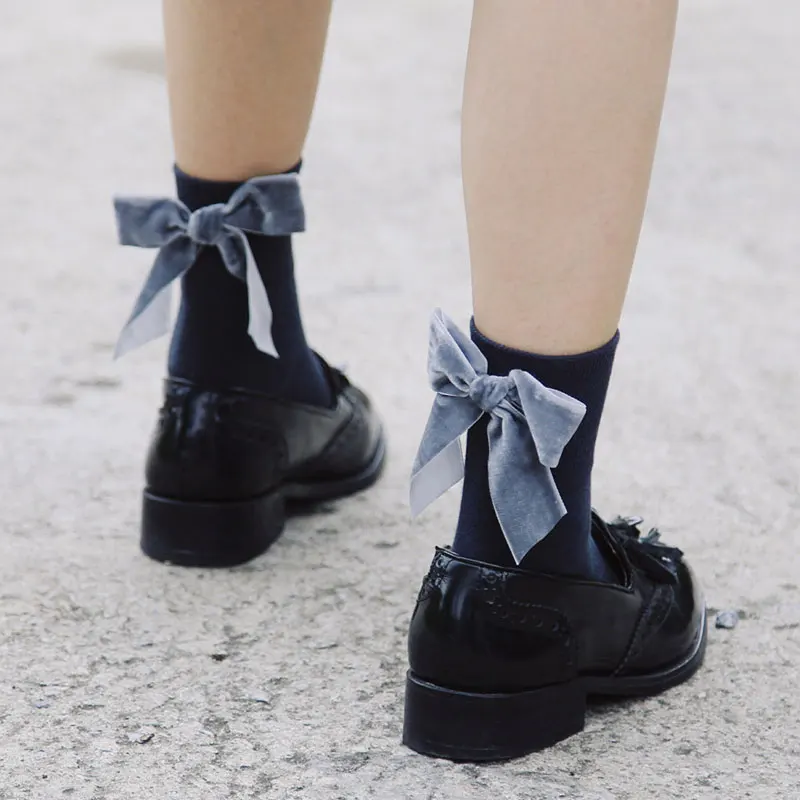 

Early spring wide-brimmed girl bow thick solid color cotton socks soft sister cute sweet pile of socks women