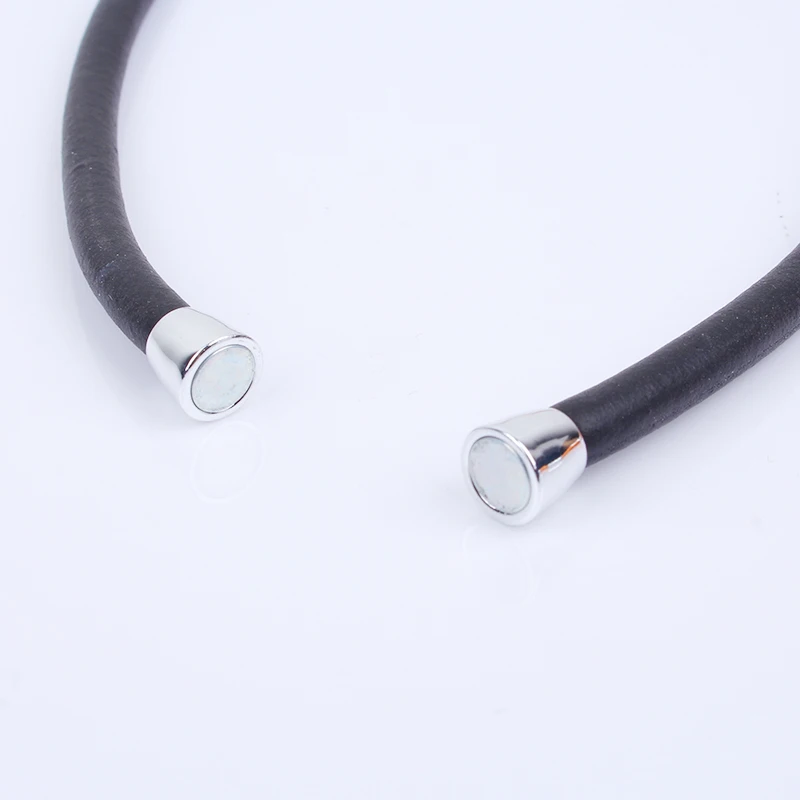 

YD&YDBZ New Orange Circle Pendant Necklace For Women Simple Rubber Thick Flat Link Rubber Charms Choker Chain Gothic Accessories
