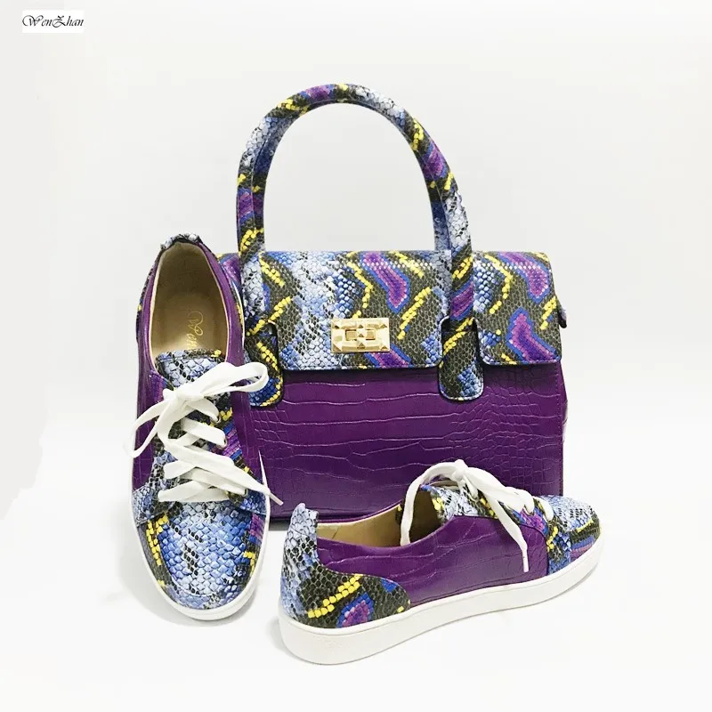 Женская сумочка сочетается с нижними кроссовками Очаровательная фиолетовая